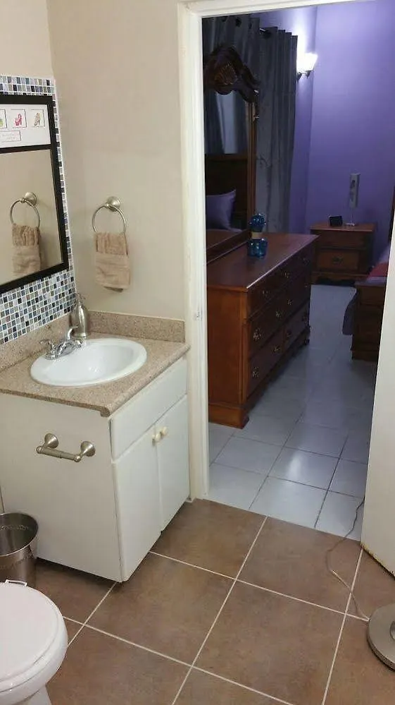 Casa Pinto Guest Apartment 킹스톤 자메이카